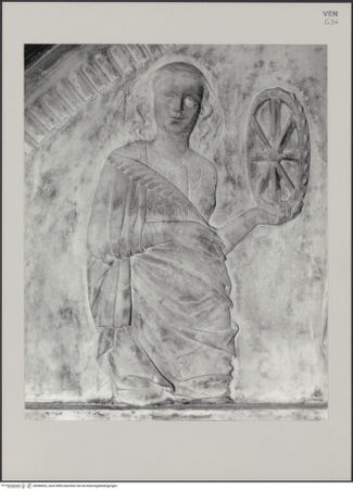 Vorderseite von Markham Schulz, Anne [https://www.deutsche-digitale-bibliothek.de/content/lizenzen/rv-fz/] Grabmal des Rechtsgelehrten Antonio Roselli (gest. 1466)TotenkammerMadonna zwischen den Heiligen Katharina und Maria Magdalena - Heilige Katharina, bh580052_recto. Foto: Schulz, Anne Markham.