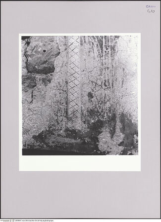 Vorderseite von ICCD [https://www.deutsche-digitale-bibliothek.de/content/lizenzen/rv-ez/] Die Himmelfahrt Christi und Maiestas Domini - Maria, Detail: Unterkörper, bh580667_recto. Foto.