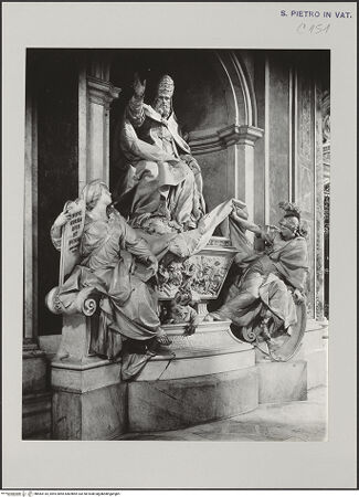 Vorderseite von ICCD [https://www.deutsche-digitale-bibliothek.de/content/lizenzen/rv-ez/] Grabmonument Papst Gregor XIII. - , bh583135_recto. Foto.