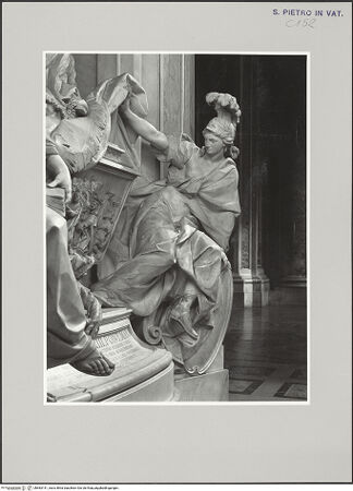 Vorderseite von ICCD [https://www.deutsche-digitale-bibliothek.de/content/lizenzen/rv-ez/] Grabmonument Papst Gregor XIII.Magnificenza - Ansicht von links, bh583141_recto. Foto.