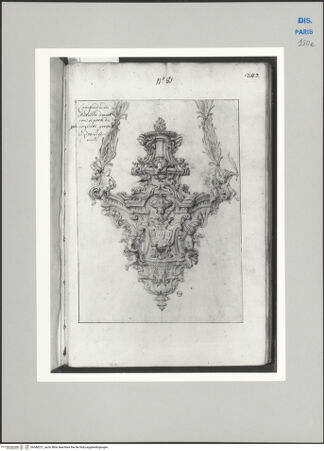 Vorderseite von Ecole Nationale Supérieure des Beaux Arts [https://www.deutsche-digitale-bibliothek.de/content/lizenzen/rv-ez/] Recueil Weale. Libro degli abbozzi de disegni delle commissioni, che si fano in Roma per ordine della Corte (di Portugallo)Nr. 81: Entwurf für einen Wandleuchter - , bh588221_recto. Foto.