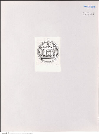 Vorderseite von Nationalmuseum Stockholm [https://www.deutsche-digitale-bibliothek.de/content/lizenzen/rv-ez/] Numismata pontificum, Vol. II, Fig. XI: Münze Clemens des VIII. mit dem Sakramentsaltar aus S. Giovanni in Laterano - , bh588517_recto. Foto.