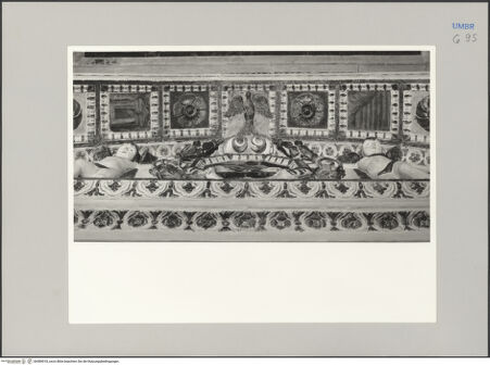 Vorderseite von unbekannt [https://www.deutsche-digitale-bibliothek.de/content/lizenzen/rv-fz/] Altare della Madonna della Palla - Detail der spätmaniristischen Dekoration: Bogenunterzug, bh589018_recto. Foto.