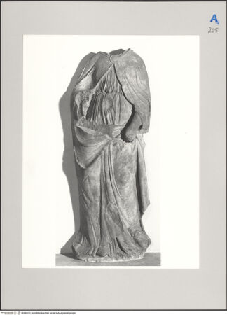 Vorderseite von Soprintendenza per i Beni Ambientali Architettonici Artistici e Storici Perugia [https://www.deutsche-digitale-bibliothek.de/content/lizenzen/rv-ez/] Ehemalige Ausstattung des Oratorio della Maestà delle Volte di PerugiaMaria der Verkündigung(?) - , bh589073_recto. Foto: Bellu, Sandro.