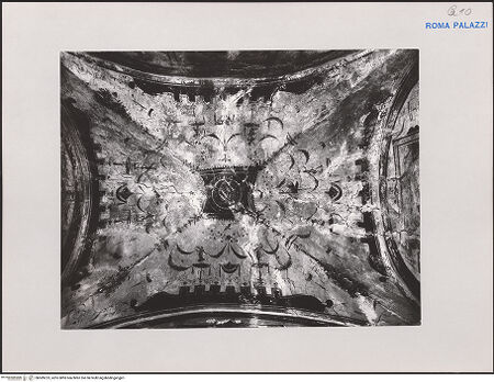 Vorderseite von Musei Vaticani [https://www.deutsche-digitale-bibliothek.de/content/lizenzen/rv-ez/] Fresken an Wand und Decke des Appartamento SalviatiGroteskendekoration - Deckenfresko, Gesamtansicht, bh589223_recto. Foto.