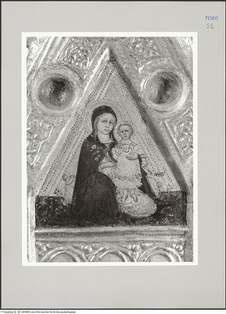 Vorderseite von Sigismondi, Roberto [https://rightsstatements.org/page/CNE/1.0/] Reliquiar: Madonna dell'Umiltà, Johannes der Täufer, Biagio, Ludwig von Toulouse oder heiliger Sigismund - Detail: Giebelfeld, bh589602_recto. Foto: Sigismondi, Roberto.