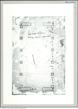 Vorderseite von Sopr BAS FI [http://creativecommons.org/publicdomain/mark/1.0/] Rom, Portikus der Oktavia, Grundriss mit Maßangaben - , bh589691_recto. Foto.