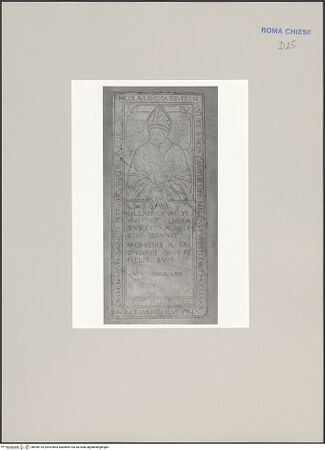 Vorderseite von Bibliotheca Hertziana [https://www.deutsche-digitale-bibliothek.de/content/lizenzen/rv-fz/] Grabplatte des Nikolaus von Kues (Cusanus) - , bh590134_recto. Foto: Röll, Johannes.