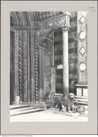 Vorderseite von Alinari [http://creativecommons.org/publicdomain/mark/1.0/] Nordportal und Porta dei Leoni rossi - Detail: Rechtes Gewände und Säule mit Löwe, bh590278_recto. Foto.