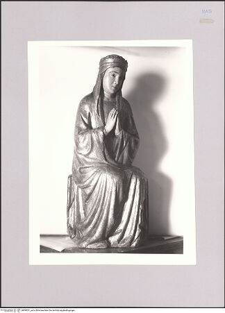 Vorderseite von unbekannt [https://www.deutsche-digitale-bibliothek.de/content/lizenzen/rv-fz/] Maria - , bh590531_recto. Foto.