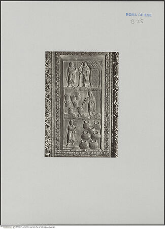 Vorderseite von Richter, Ernesto [https://www.deutsche-digitale-bibliothek.de/content/lizenzen/rv-fz/] Holztür mit der Gegenüberstellung von Szenen aus dem Leben von Moses und ChristusDrei Wunder Jesu (von oben nach unten):Heilung der Blinden, Vermehrung der Brote und Fische, Wunder zu Kana, - , bh590591_recto. Foto: Richter, Ernesto.