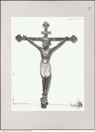Vorderseite von unbekannt [https://www.deutsche-digitale-bibliothek.de/content/lizenzen/rv-fz/] Kruzifix - Gesamtansicht, bh590888_recto. Foto.