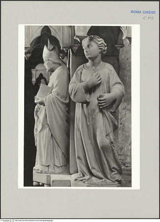 Vorderseite von unbekannt [https://www.deutsche-digitale-bibliothek.de/content/lizenzen/rv-fz/] Grabmal des Kardinals Filippo D'Alencon - Detail: Figuren in Nische auf der rechten Säule (Ansicht von rechts), bh591008_recto. Foto.