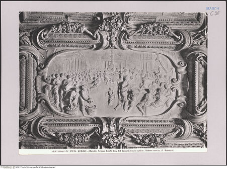 Vorderseite von Alinari [https://www.deutsche-digitale-bibliothek.de/content/lizenzen/rv-ez/] Fünf Deckenreliefs - Hochzeit zu Kana, bh591121_recto. Foto.