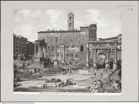 Vorderseite von Alinari [https://www.deutsche-digitale-bibliothek.de/content/lizenzen/rv-ez/] Forum Romanum - Blick zum Tabularium und Senatorenpalast, bh591346_recto. Foto.