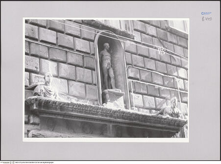 Vorderseite von Bibliotheca Hertziana [https://www.deutsche-digitale-bibliothek.de/content/lizenzen/rv-fz/] Herkules - , bh591570_recto. Foto: Kruft, Hanno-Walter.