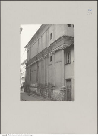 Vorderseite von Marseglia, E. [https://rightsstatements.org/page/CNE/1.0/] San Marcellino - Rechte Flanke, bh591643_recto. Foto.