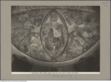 Vorderseite von Alinari [https://www.deutsche-digitale-bibliothek.de/content/lizenzen/rv-ez/] Christus in der Mandorla, umgeben von den vier Tieren, und Heiligen - Gesamtansicht, bh594387_recto. Foto.