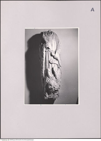 Vorderseite von Bibliotheca Hertziana [https://www.deutsche-digitale-bibliothek.de/content/lizenzen/rv-fz/] Fortitudo - Gesamtansicht, bh594630_recto. Foto: Negri Arnoldi, Francesco.