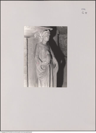 Vorderseite von unbekannt [https://www.deutsche-digitale-bibliothek.de/content/lizenzen/rv-fz/] Grabmonument der SanginetoDie drei theologischen Tugenden - Die Nächstenliebe (Caritas), bh594694_recto. Foto.