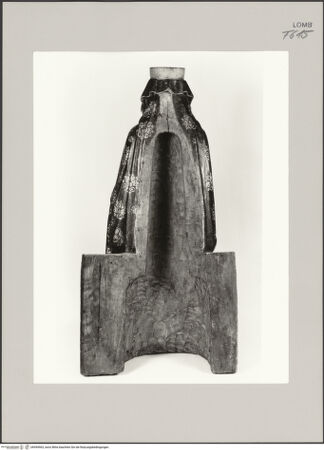 Vorderseite von Scarioni, Sandro [https://www.deutsche-digitale-bibliothek.de/content/lizenzen/rv-fz/] Madonna - Rückansicht, bh594963_recto. Foto: Scarioni, Sandro.