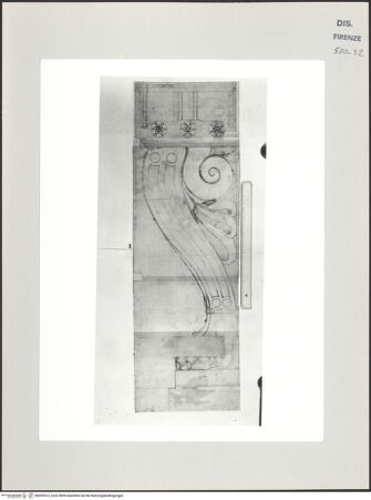 Vorderseite von Centro Studi Antonio Sangallo il Giovane, Montefiascone [https://www.deutsche-digitale-bibliothek.de/content/lizenzen/rv-ez/] Rom, Palazzo Sangallo (später Sacchetti), Pfeiler des offenen Kamins - , bh595515_recto. Foto.