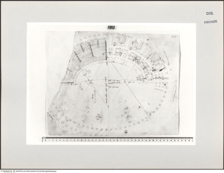 Vorderseite von Centro Studi Antonio Sangallo il Giovane, Montefiascone [https://www.deutsche-digitale-bibliothek.de/content/lizenzen/rv-ez/] Verona, Grundriss der Arena - , bh595796_recto. Foto.