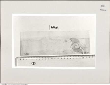 Vorderseite von Centro Studi Antonio Sangallo il Giovane, Montefiascone [https://www.deutsche-digitale-bibliothek.de/content/lizenzen/rv-ez/] Rom, Vatikanischer Palast, Studie für einen Kamin in der Sala di Costantino - , bh595817_recto. Foto.