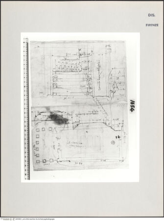 Vorderseite von Centro Studi Antonio Sangallo il Giovane, Montefiascone [https://www.deutsche-digitale-bibliothek.de/content/lizenzen/rv-ez/] Rekonstruktion einer Rotunde - rechts U 3974A r mit Grundriss des Antoninus und Faustina-Tempels, bh595821_recto. Foto.