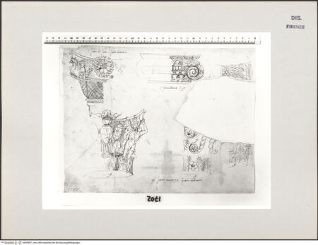 Vorderseite von Centro Studi Antonio Sangallo il Giovane, Montefiascone [https://www.deutsche-digitale-bibliothek.de/content/lizenzen/rv-ez/] Rom, Kapitelle aus SS. Cosma e Damiano, S. Croce in Gerusalemme und S. Lorenzo fuori le mura - , bh595837_recto. Foto.