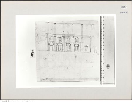 Vorderseite von Centro Studi Antonio Sangallo il Giovane, Montefiascone [https://www.deutsche-digitale-bibliothek.de/content/lizenzen/rv-ez/] Rom, Marcellus-Theater, Fassadenrekonstruktion - , bh595854_recto. Foto.