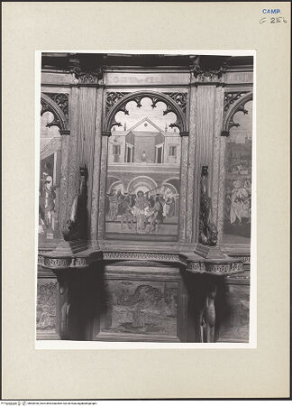 Vorderseite von Hutzel, Max [https://www.deutsche-digitale-bibliothek.de/content/lizenzen/rv-ez/] Coro dei Padri (Chor der Mönche)Dorsale mit neutestamentlichen SzenenBildfeld 7: Christus wird von Soldaten gegeißelt; Szene aus der Geschichte des Kartäuserordens - Gesamtansicht, bh600390_recto. Foto: Hutzel, Max.