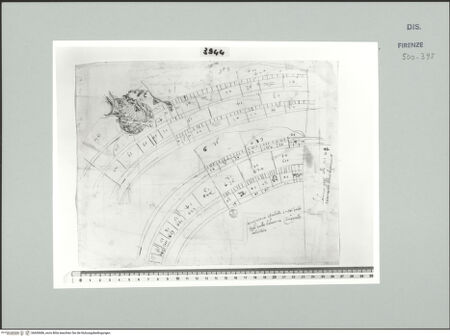 Vorderseite von Centro Studi Antonio Sangallo il Giovane, Montefiascone [https://www.deutsche-digitale-bibliothek.de/content/lizenzen/rv-ez/] Viertel eines Kreises (Sonnenuhr?) - , bh600686_recto. Foto.