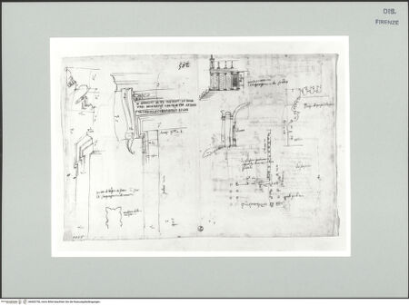 Vorderseite von Centro Studi Antonio Sangallo il Giovane, Montefiascone [https://www.deutsche-digitale-bibliothek.de/content/lizenzen/rv-ez/] Cori, Ionisches Portal des sogenannten Herkulestempels; Rom, Hadrianstempel - , bh600750_recto. Foto.