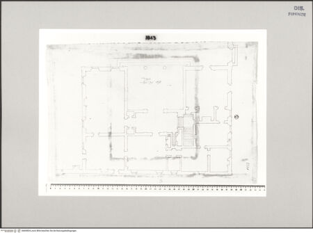 Vorderseite von Centro Studi Antonio Sangallo il Giovane, Montefiascone [https://www.deutsche-digitale-bibliothek.de/content/lizenzen/rv-ez/] Florenz, Grundriss des Palazzo Pandolfini - , bh600824_recto. Foto.