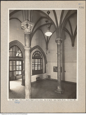 Vorderseite von Alinari [https://www.deutsche-digitale-bibliothek.de/content/lizenzen/rv-ez/] Sant'Agostino alla ZeccaKapitelsaal - Teilansicht, bh601560_recto. Foto.