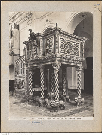 Vorderseite von Alinari [https://www.deutsche-digitale-bibliothek.de/content/lizenzen/rv-ez/] Evangelienkanzel - Schrägansicht, bh601645_recto. Foto.