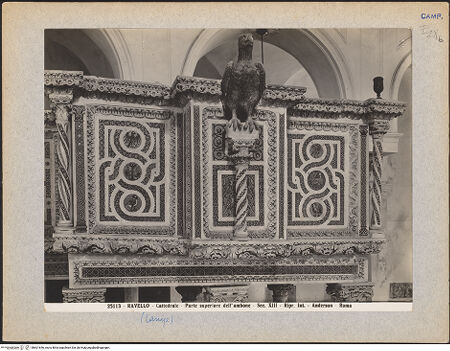 Vorderseite von Alinari [https://www.deutsche-digitale-bibliothek.de/content/lizenzen/rv-ez/] Evangelienkanzel - Frontalansicht mit Lesepult, bh601646_recto. Foto.