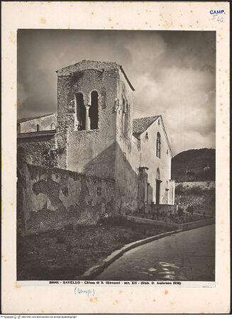 Vorderseite von Alinari [https://www.deutsche-digitale-bibliothek.de/content/lizenzen/rv-ez/] San Giovanni del Toro - Fassade und Campanile, Ansicht von Südosten, bh601658_recto. Foto.