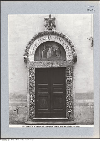 Vorderseite von Alinari [https://www.deutsche-digitale-bibliothek.de/content/lizenzen/rv-ez/] Seitenportal mit alttestamentlichen Szenen - Gesamtansicht, bh602597_recto. Foto.