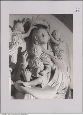 Vorderseite von Guido, Giovanni, Lecce [https://www.deutsche-digitale-bibliothek.de/content/lizenzen/rv-ez/] Madonna - Detail: obere Hälfte, bh606337_recto. Foto.