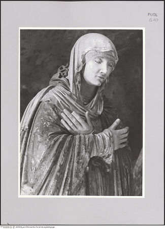 Vorderseite von Gernone ? [https://www.deutsche-digitale-bibliothek.de/content/lizenzen/rv-ez/] Krippe - Detail: Heilige Maria, Kopf und Oberkörper, bh606369_recto. Foto.