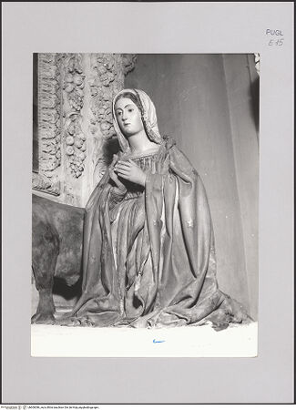 Vorderseite von Guido, Giovanni, Lecce [https://www.deutsche-digitale-bibliothek.de/content/lizenzen/rv-ez/] Krippe - Detail: Maria, bh606386_recto. Foto.