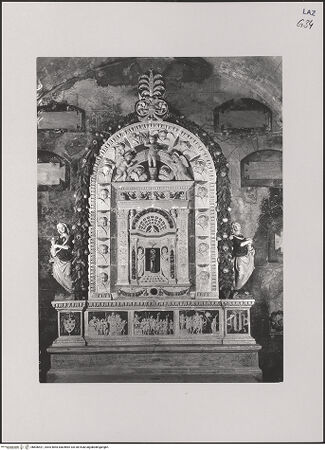 Vorderseite von ICCD [https://www.deutsche-digitale-bibliothek.de/content/lizenzen/rv-ez/] Sakramentstabernakel mit Szenen aus dem Leben der heiligen Christina - Gesamtansicht, bh606421_recto. Foto.