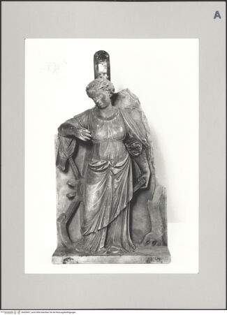 Vorderseite von Soprintendenza ai Beni Artistici e Storici di Modena [https://www.deutsche-digitale-bibliothek.de/content/lizenzen/rv-ez/] Heilige Katharina - Frontalansicht, bh606437_recto. Foto.