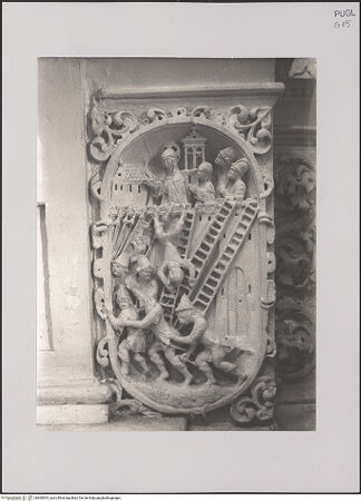 Vorderseite von Guido, Giovanni, Lecce [https://www.deutsche-digitale-bibliothek.de/content/lizenzen/rv-ez/] Altar der heiligen KlaraSzenen aus dem Leben der heiligen Clara - Rechter Sockel, Detail: Die Heilige Klara vertreibt die Sarazenen von den Stadtmauern Assisis, bh606503_recto. Foto.