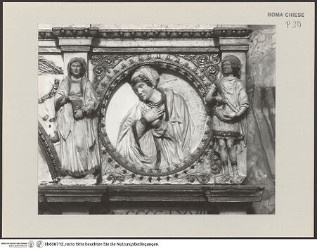 Vorderseite von ICCD [https://www.deutsche-digitale-bibliothek.de/content/lizenzen/rv-ez/] Altar der Cappella Salviati - Detail: Medaillon mit Verkündigungsmaria, bh606712_recto. Foto.