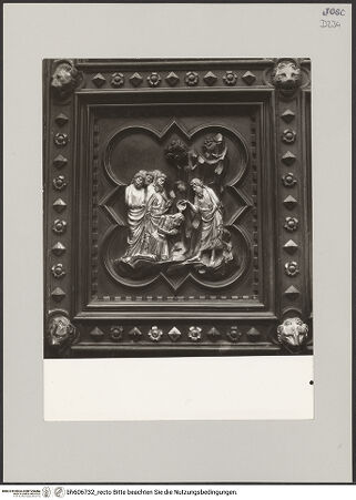 Vorderseite von Soprintendenza alle Gallerie - Firenze [https://www.deutsche-digitale-bibliothek.de/content/lizenzen/rv-ez/] TürreliefsSzenen Johannes' des TäufersJohannes tauft das Volk - , bh606732_recto. Foto.