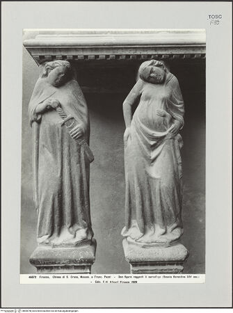 Vorderseite von Alinari [https://www.deutsche-digitale-bibliothek.de/content/lizenzen/rv-ez/] Grabmal des Francesco de'Pazzi - Die zwei linken, den Sarg tragenden Figuren, bh606758_recto. Foto.