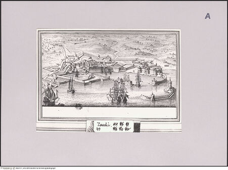 Vorderseite von Sotheby's [https://www.deutsche-digitale-bibliothek.de/content/lizenzen/rv-ez/] Ansicht von Civitavecchia aus der Vogelperspektive - , bh607211_recto. Foto.